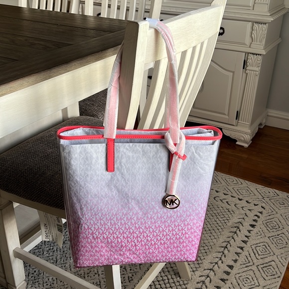 MICHAEL  KORS CLEAR TOTE - Picture 7 of 17